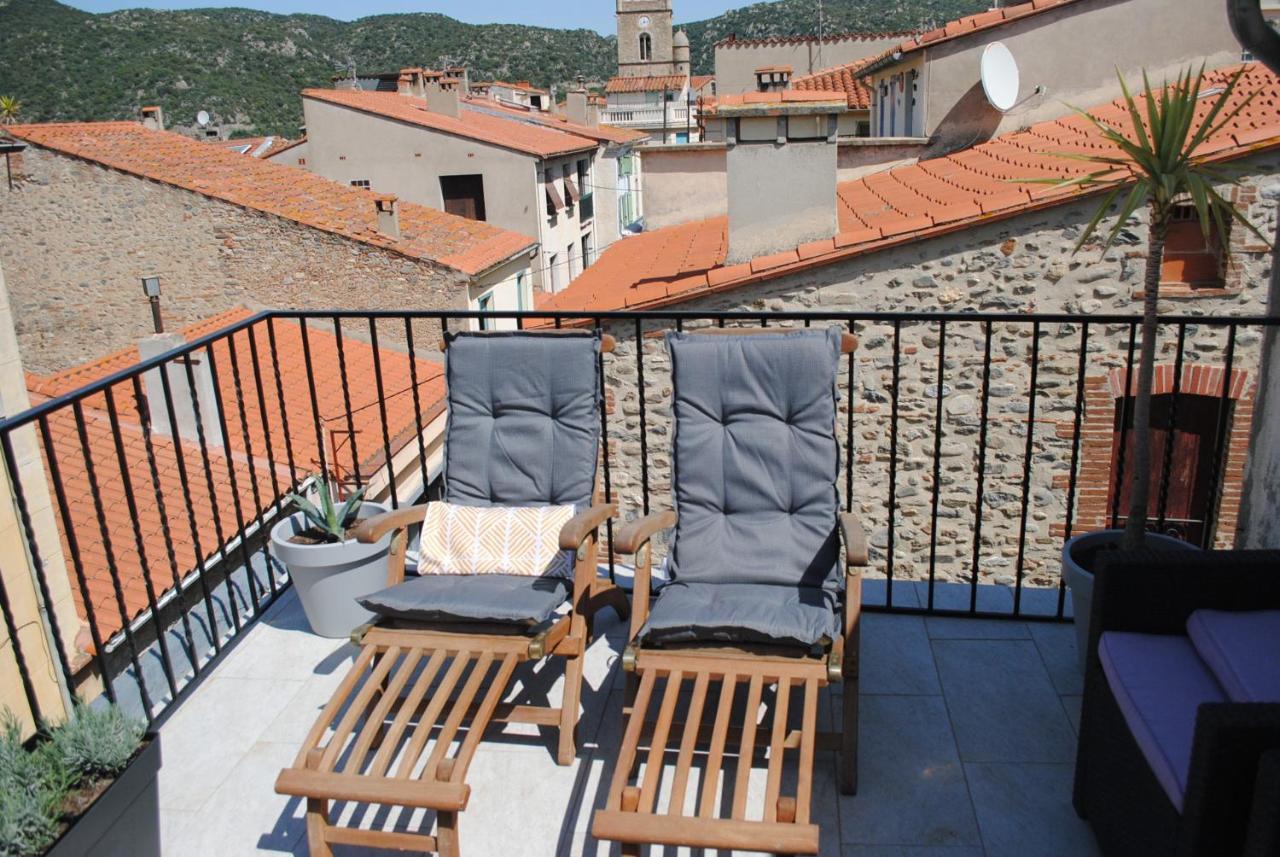 Agreable Maison De Village Avec Terrasse Vinca Exterior foto